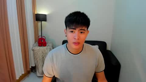 Snapshot of samuelangelo chatting on December 2024 05:29:02 AM Sam online show from December 2024 05:29:02 AM