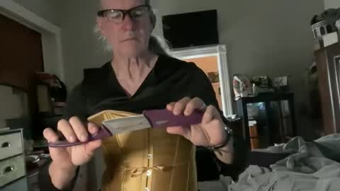 Samuel or Samantha online show from October 2025 12:26:02 PM