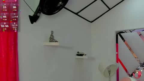 Snapshot of samy__milf chatting on January 2026 07:18:01 PM Sammy online show from January 2026 07:18:01 PM