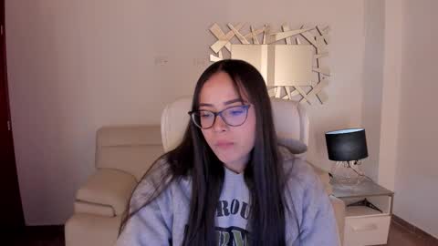 Samy online show from November 2025 09:13:02 PM