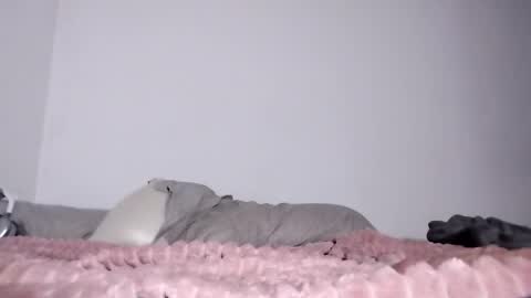 Samymoon online show from December 2024 01:46:01 PM