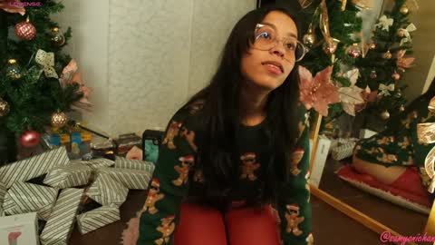 Special show on 17 december and 23 UwU online show from December 2024 04:38:01 AM