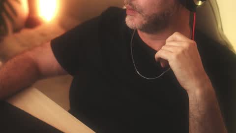 Sanders online show from March 2025 04:06:01 AM