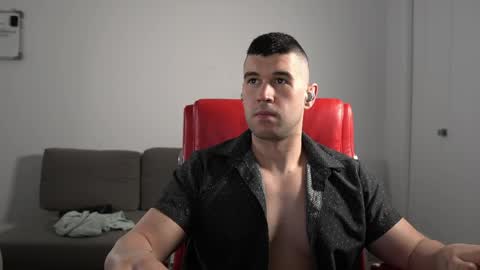 Sandow online show from June 2026 08:15:02 PM