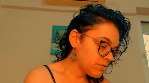 Sandra online show from February 2026 04:27:02 PM