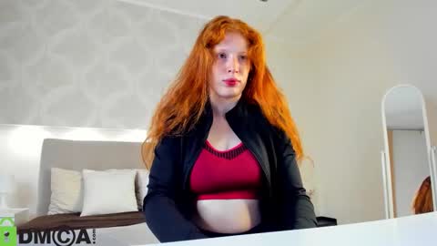 Snapshot of sandra__wilson chatting on September 2025 01:41:02 AM Sandra online show from September 2025 01:41:02 AM