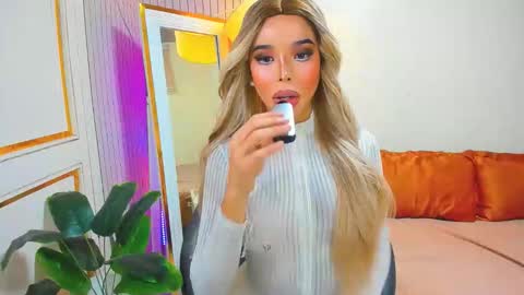 Sandra Hornball online show from November 2025 11:09:01 PM