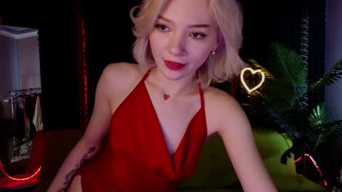 Sandy  online show from January 2025 04:30:01 AM