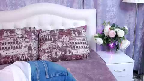 Sandra online show from December 2025 11:07:01 AM