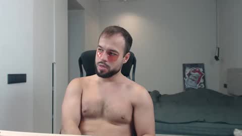 Snapshot of sandro_best chatting on May 2026 08:53:01 AM DeAlex online show from May 2026 08:53:01 AM