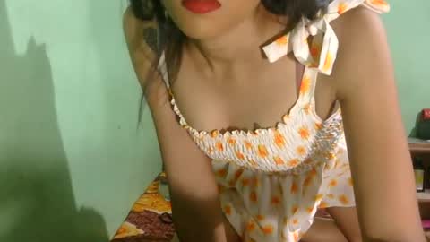 Snapshot of sandunimaneesha23 chatting on June 2026 07:02:01 PM sandunimaneesha23 online show from June 2026 07:02:01 PM