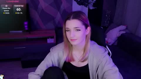 sandy_belle88 online show from October 2025 07:35:02 PM