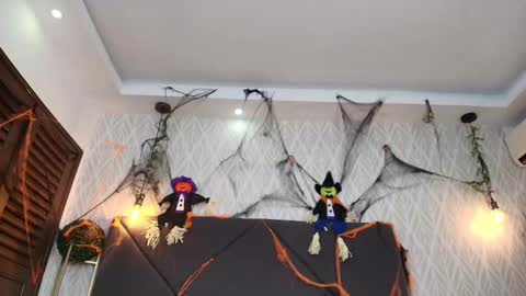 SAM  online show from October 2025 12:05:02 PM