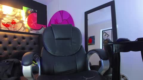 santi online show from December 2024 03:16:01 PM