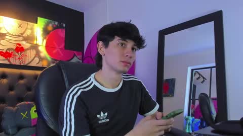 santi online show from January 2025 03:46:01 PM