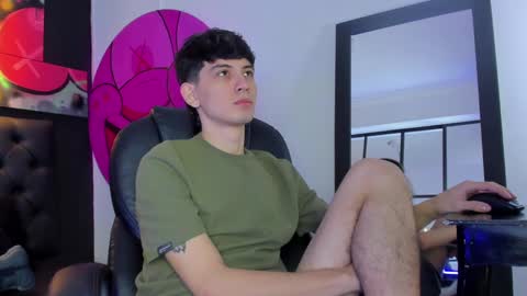 santi online show from February 2025 02:34:01 PM