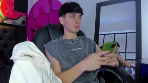 santi online show from February 2025 02:46:01 PM