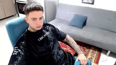 santi_ss online show from January 2026 03:27:01 PM