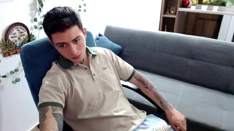 Snapshot of santi_ss chatting on April 2026 04:41:01 PM santi_ss online show from April 2026 04:41:01 PM