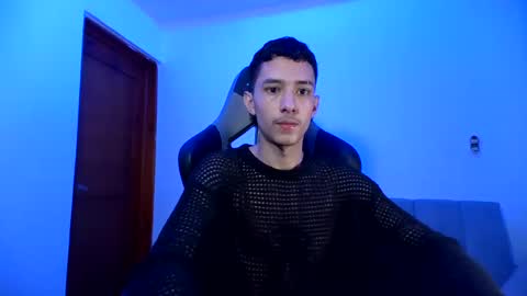 santi_twink19 online show from January 2025 09:02:01 AM