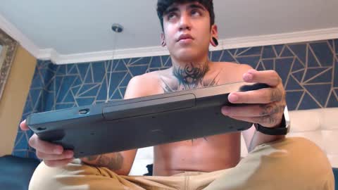 SantiAbader online show from January 2026 08:01:02 PM