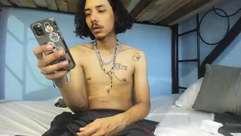 Santiago    online show from January 2025 10:40:02 AM
