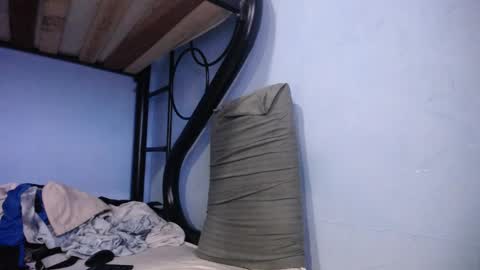 Santiago    online show from February 2025 02:19:02 AM