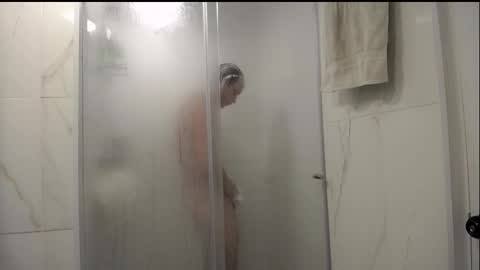 Santii online show from February 2026 01:00:01 PM