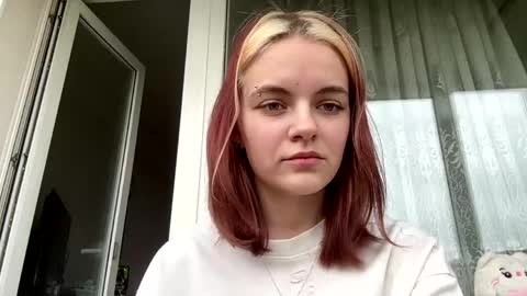 Snapshot of santinalabonne chatting on May 2026 07:50:01 AM Rina online show from May 2026 07:50:01 AM