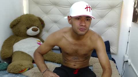 Snapshot of santino_cruz chatting on December 2024 12:44:01 PM Santino Cruz online show from December 2024 12:44:01 PM