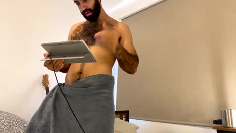 Papi online show from December 2024 08:33:02 PM