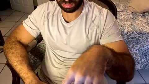 Papi online show from September 2025 11:37:01 PM