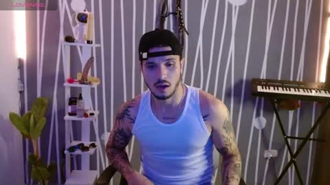 Snapshot of santti_torres chatting on January 2025 02:41:01 AM Santy Torres online show from January 2025 02:41:01 AM