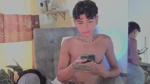 santy online show from November 2025 03:56:02 PM