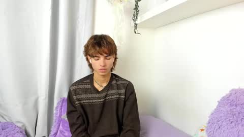 kitty online show from January 2025 12:36:01 AM