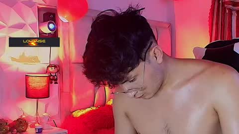 Santyago online show from March 2025 10:43:02 PM