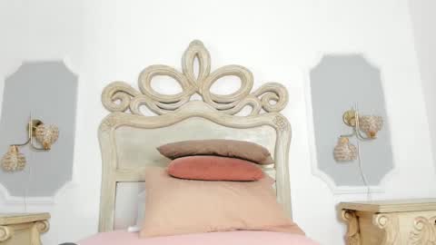 Sara online show from October 2025 03:38:02 AM