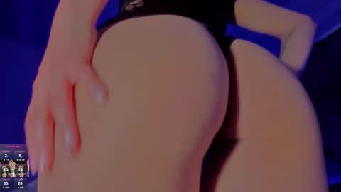 sara allenx online show from December 2025 11:45:01 PM