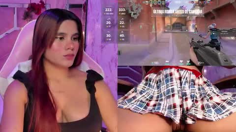 Snapshot of sara_hil chatting on September 2025 08:45:01 PM Sara online show from September 2025 08:45:01 PM