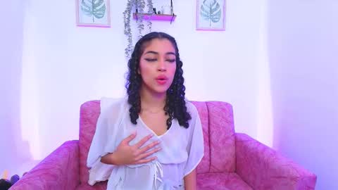 Snapshot of sara_jhonsonn chatting on December 2024 11:51:01 PM Sara Jhonson online show from December 2024 11:51:01 PM