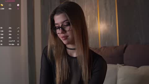 Sara online show from November 2025 04:51:02 PM