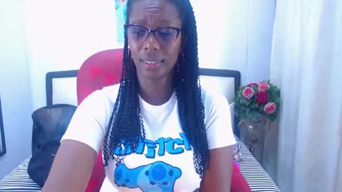 S A R A online show from November 2025 12:27:01 PM