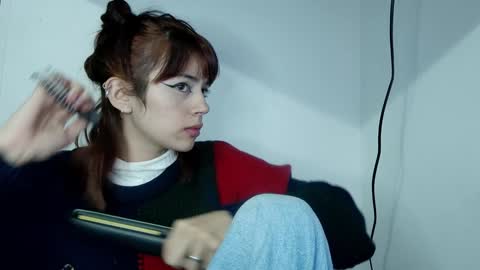 Sara online show from February 2025 02:48:02 AM