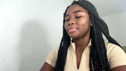 Sara online show from September 2025 07:07:02 PM