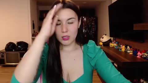 Snapshot of sara_sunrise_ chatting on January 2025 05:12:02 PM Sara online show from January 2025 05:12:02 PM