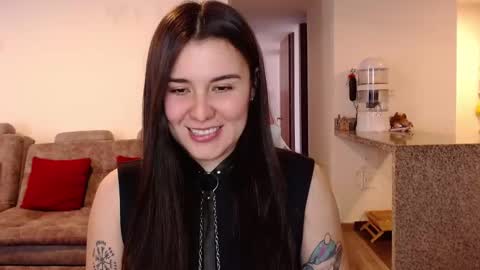 Snapshot of sara_sunrise_ chatting on October 2025 07:04:02 PM Sara online show from October 2025 07:04:02 PM