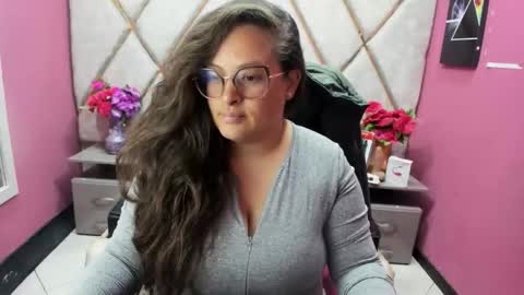 sara_thonson_ online show from January 2026 02:12:02 PM