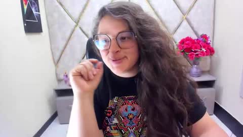 Snapshot of sara_thonson_ chatting on May 2026 03:36:01 AM sara_thonson_ online show from May 2026 03:36:01 AM