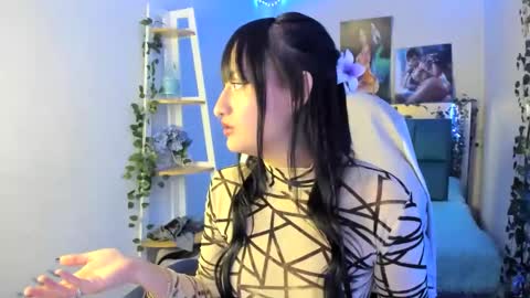 Sarah Ramirez online show from January 2025 06:54:01 AM