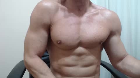 saradorj92 online show from November 2025 08:26:02 AM